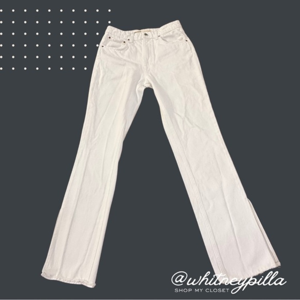 GRLFRND White Straight-Leg Jeans